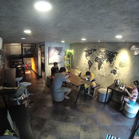Badu Sukhumvit Dormitory 방콕 외부 사진